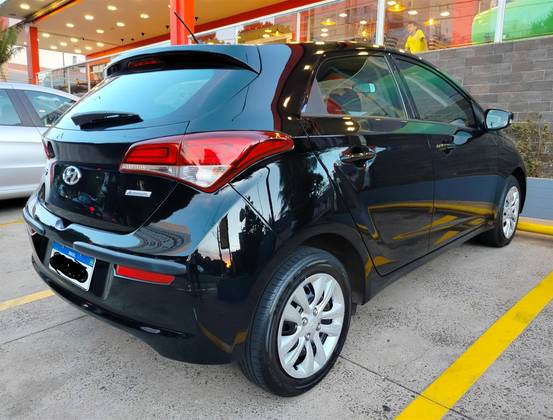 HYUNDAI HB20 1.6 COMFORT PLUS 16V FLEX 4P AUTOMÁTICO